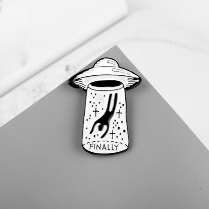 Alien Pin Made Of Alloy Featuring Enamel Craftwork