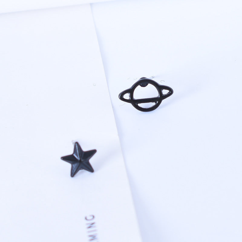 Asymmetrical Star Stud Earrings For Women In Alloy With Electroplated Finish