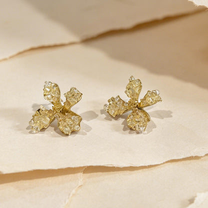 Unisex Flowers Earrings Made Of Zinc Alloy With Crystal Inlay, Featuring Electroplated Finish And 304 Stainless Steel Ear Pins