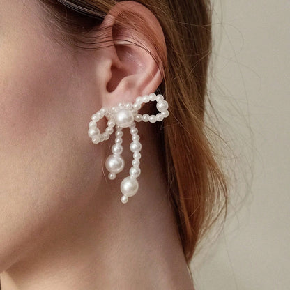 Retro Flowers Earrings With Zinc Alloy And 304 Stainless Steel Ear Pins Featuring Tassel Design And Artificial Pearl Inlay For Unisex