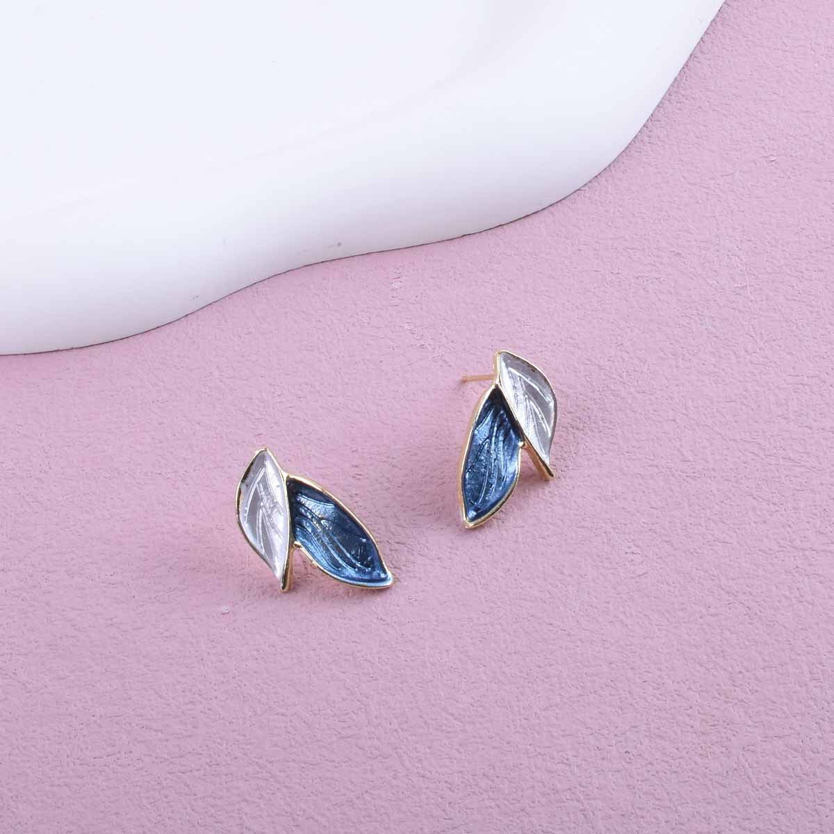 Simple Style Leaves Earrings For Unisex, Made Of Zinc Alloy With Electroplated Finish And 304 Stainless Steel Ear Pins