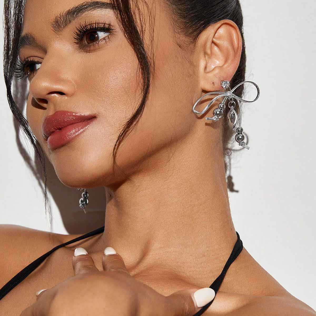Sweet Heart Shape Silver Alloy Earrings With Electroplated Finish, Unisex Design