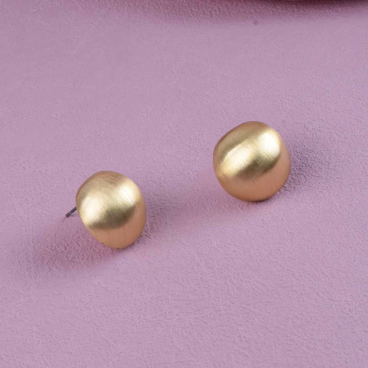 Sweet Semicircle Stud Earrings For Unisex Featuring Brushed Gold Zinc Alloy