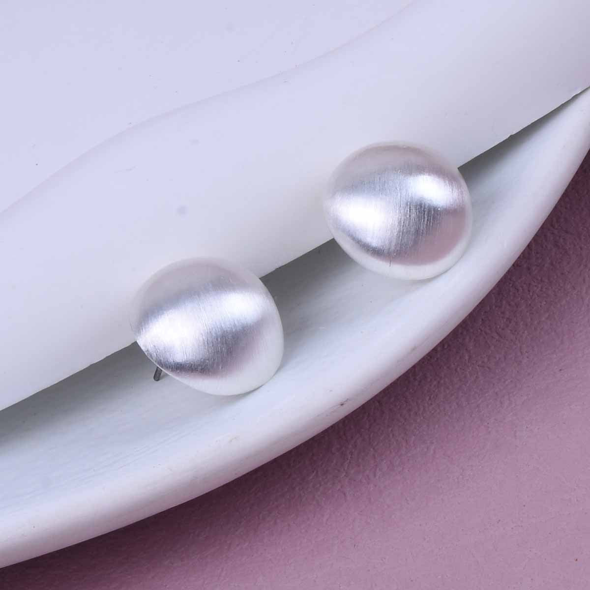 Sweet Semicircle Stud Earrings For Unisex Featuring Brushed Gold Zinc Alloy