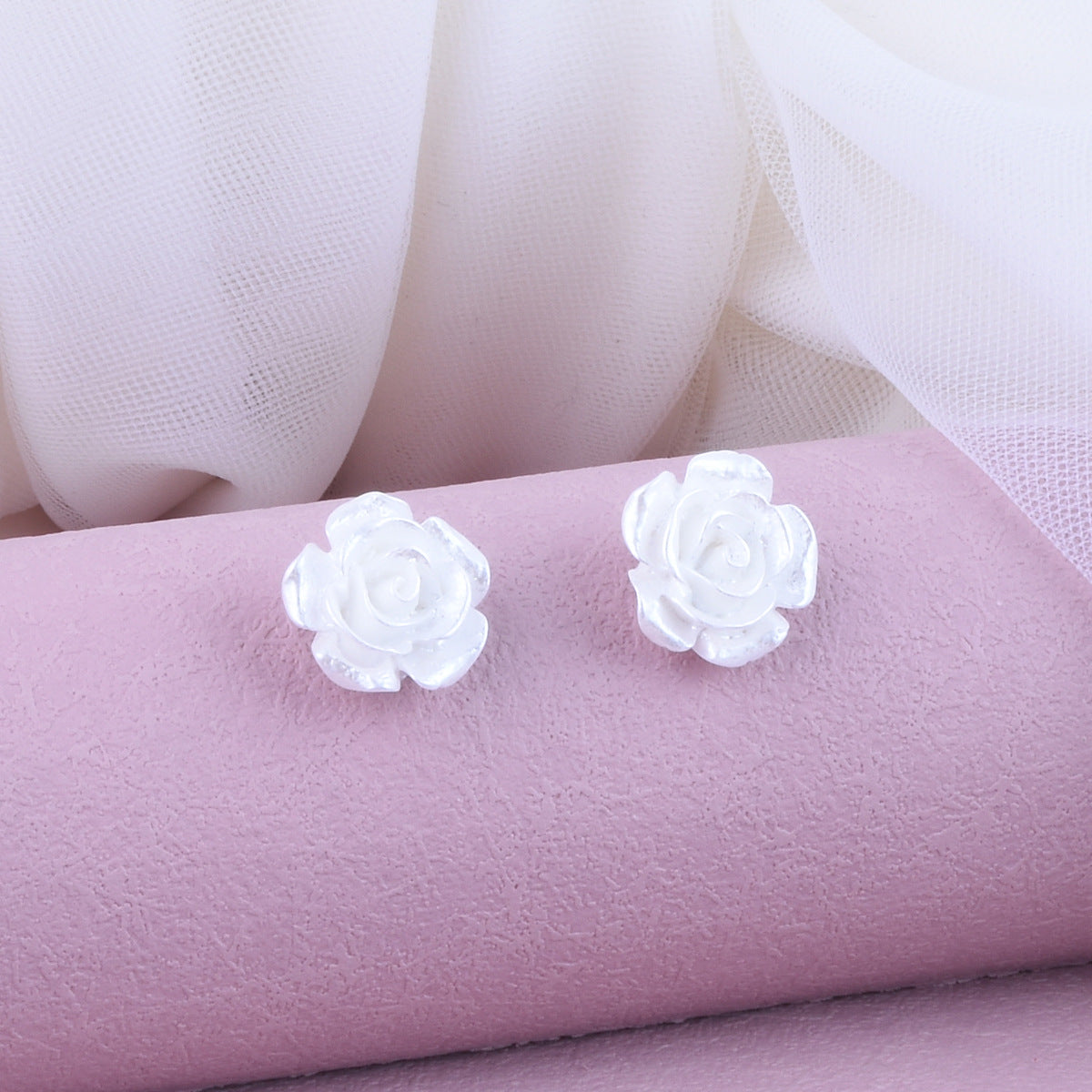 Rose Stud Earrings For Unisex Featuring Zinc Alloy Material In Sweet Style, Available In White