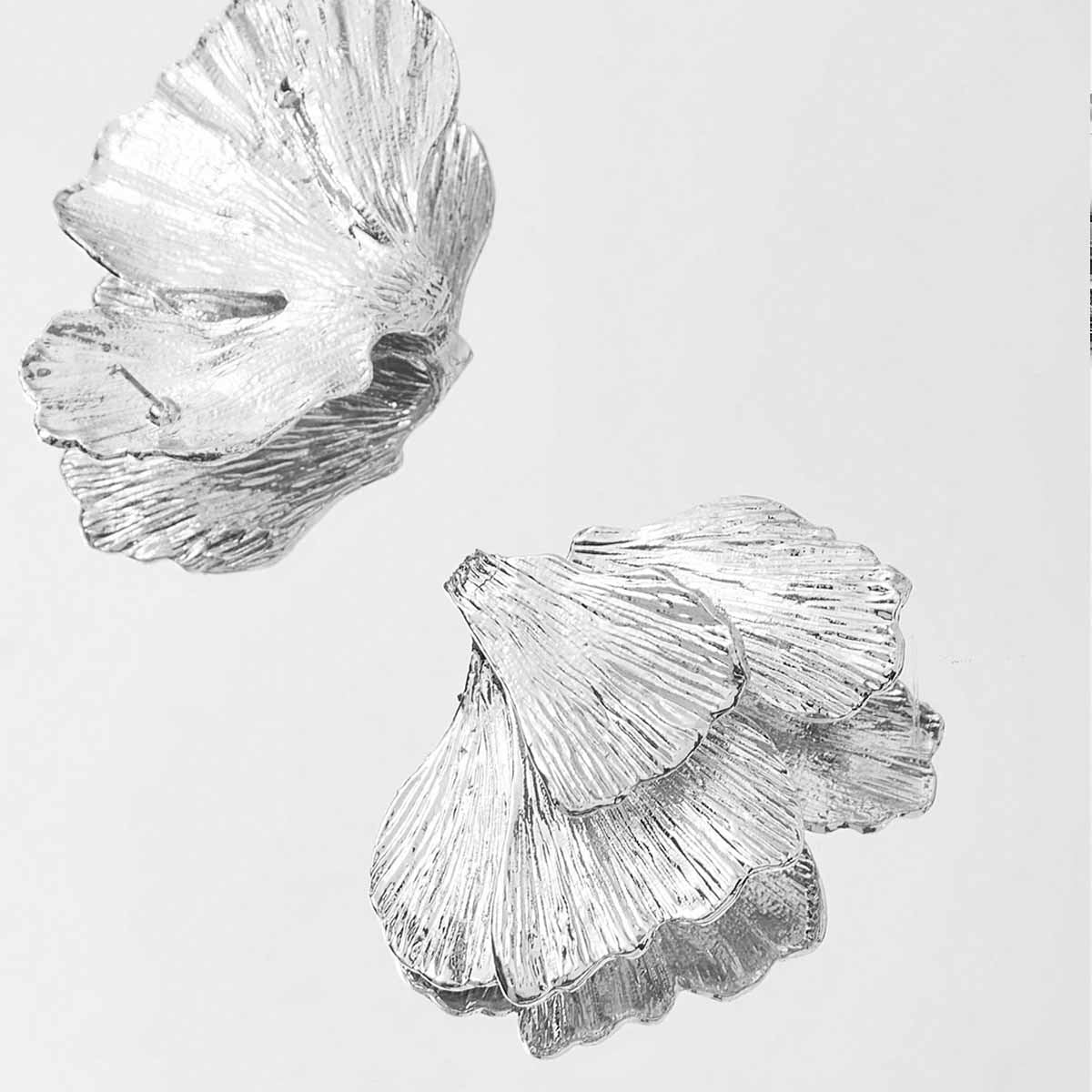 Exaggerated Silver Leaves Earrings For Women With Alloy Ear Pins
