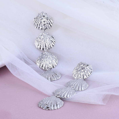 Simple Style Silver Tassel Sector Earrings For Women In Alloy Material