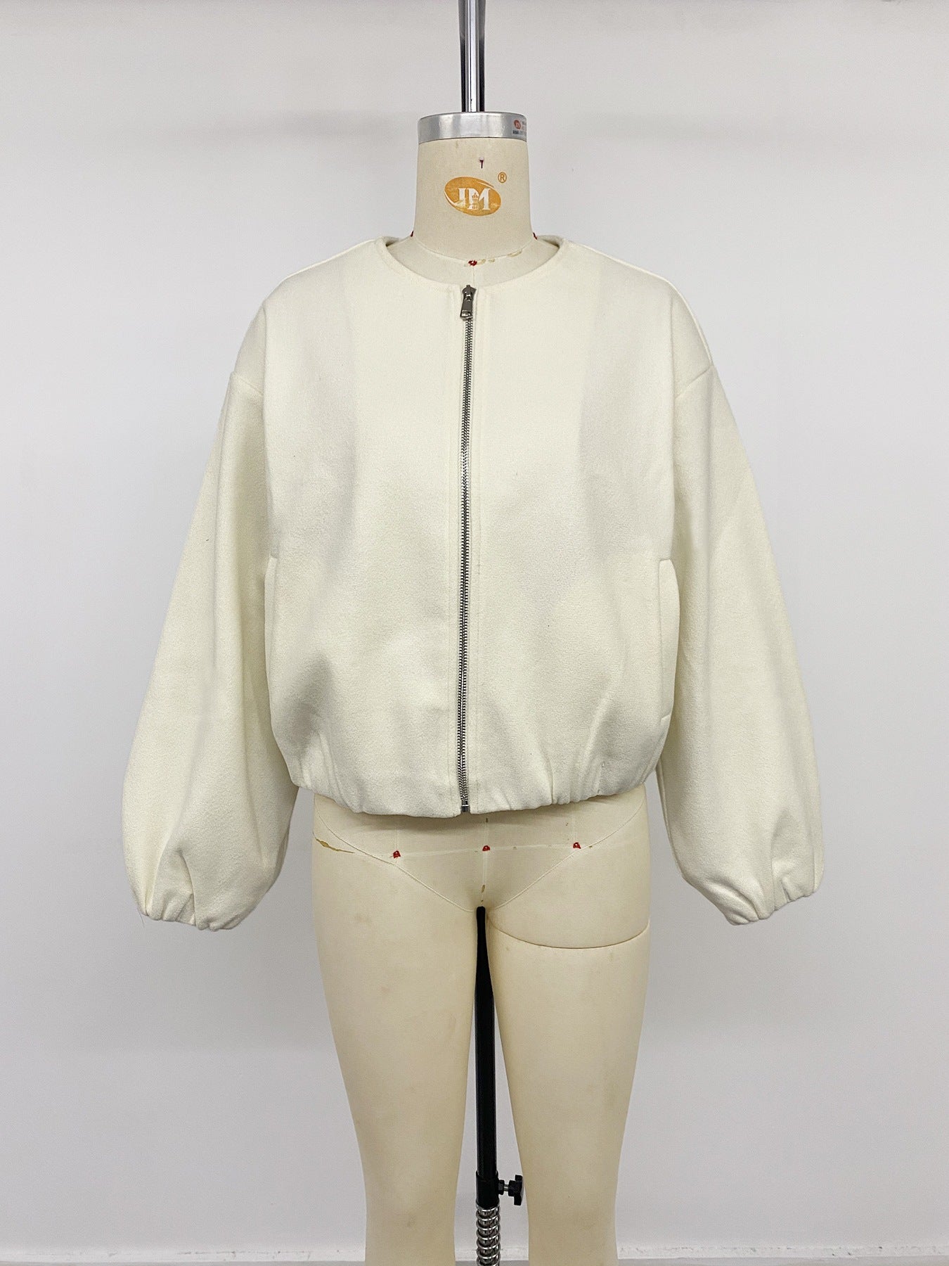 Casual Solid Color Polyester Coat With Zipper Placket, Stylish Casual Jacket For Everyday Wear