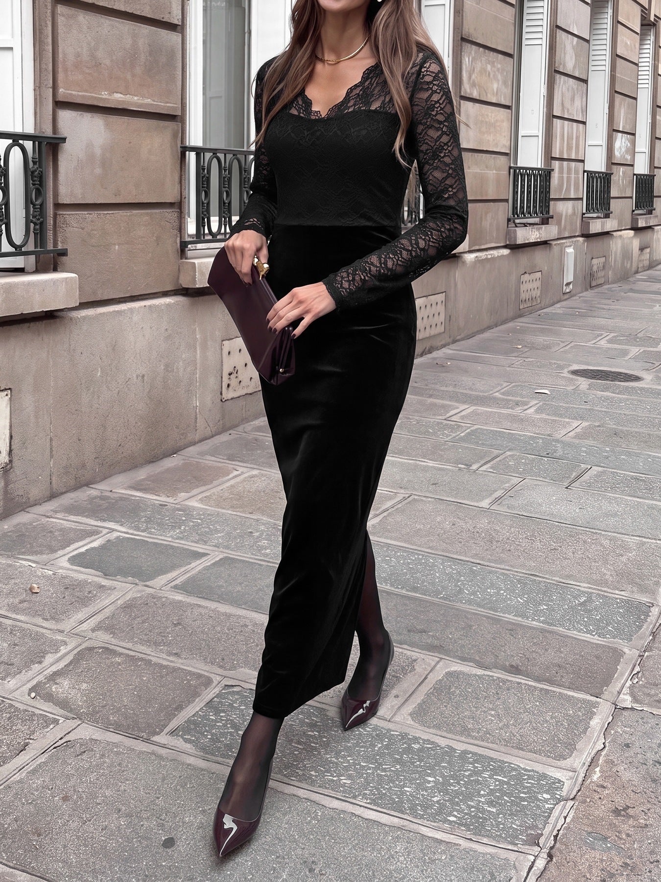 Vintage Style Lace Velvet Dress With Long Sleeve And V Neck, Perfect For Date Nights