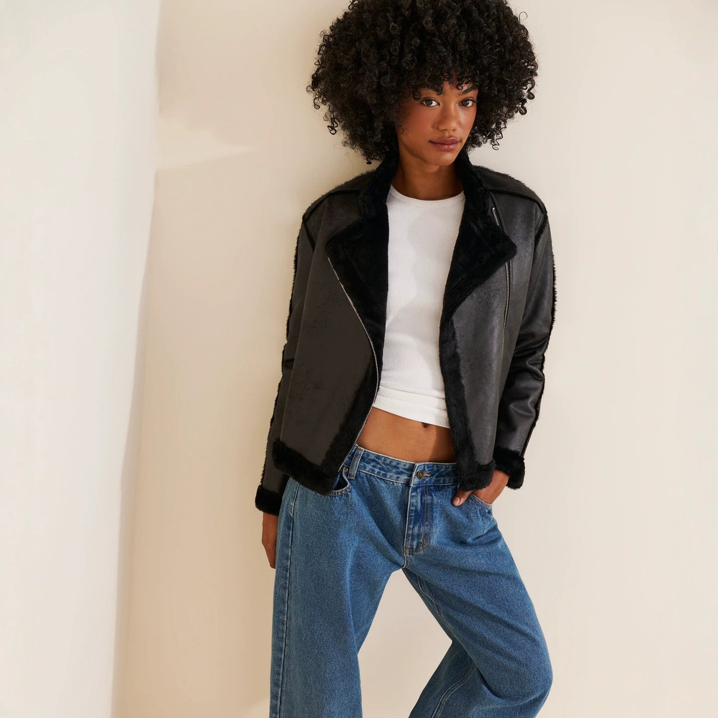 Punk Solid Color Women's Leather Jacket In PU Fabric Featuring Zipper Placket