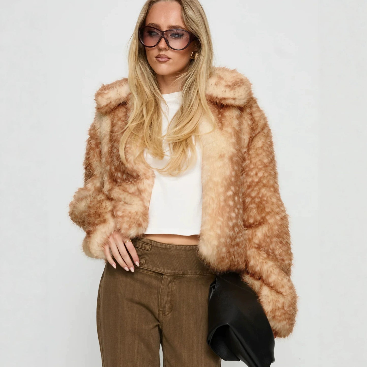Vintage Style Deer Faux Fur Coat With Contrast Faux Fur Detail In Polyester Fabric, Featuring Lapel Collar