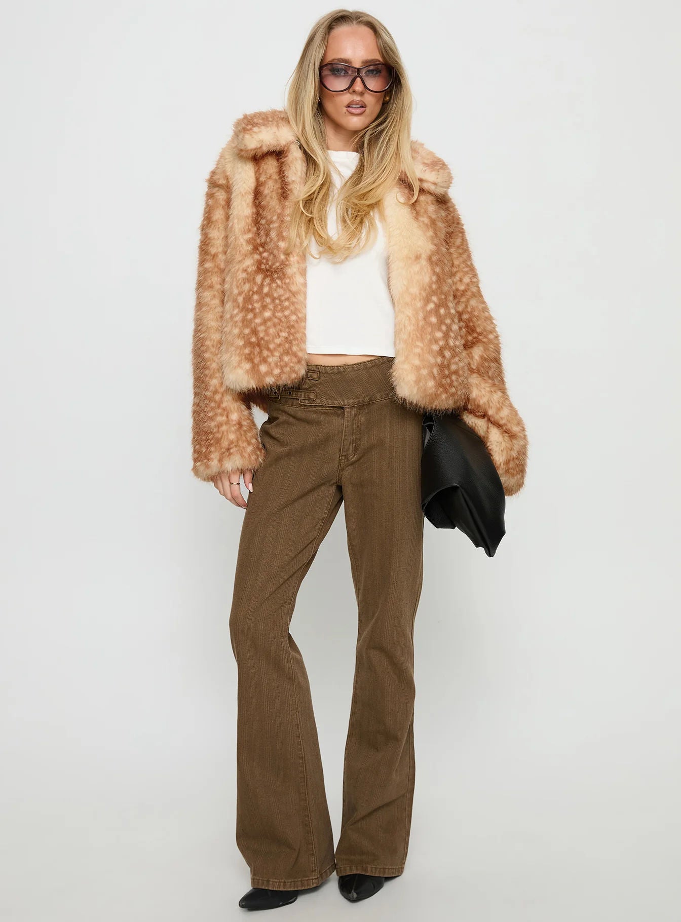 Vintage Style Deer Faux Fur Coat With Contrast Faux Fur Detail In Polyester Fabric, Featuring Lapel Collar