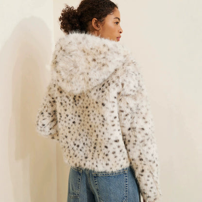 Spot Casual Coat Featuring Contrast Faux Fur Craftsmanship In Rayon Fabric With Hooded Design