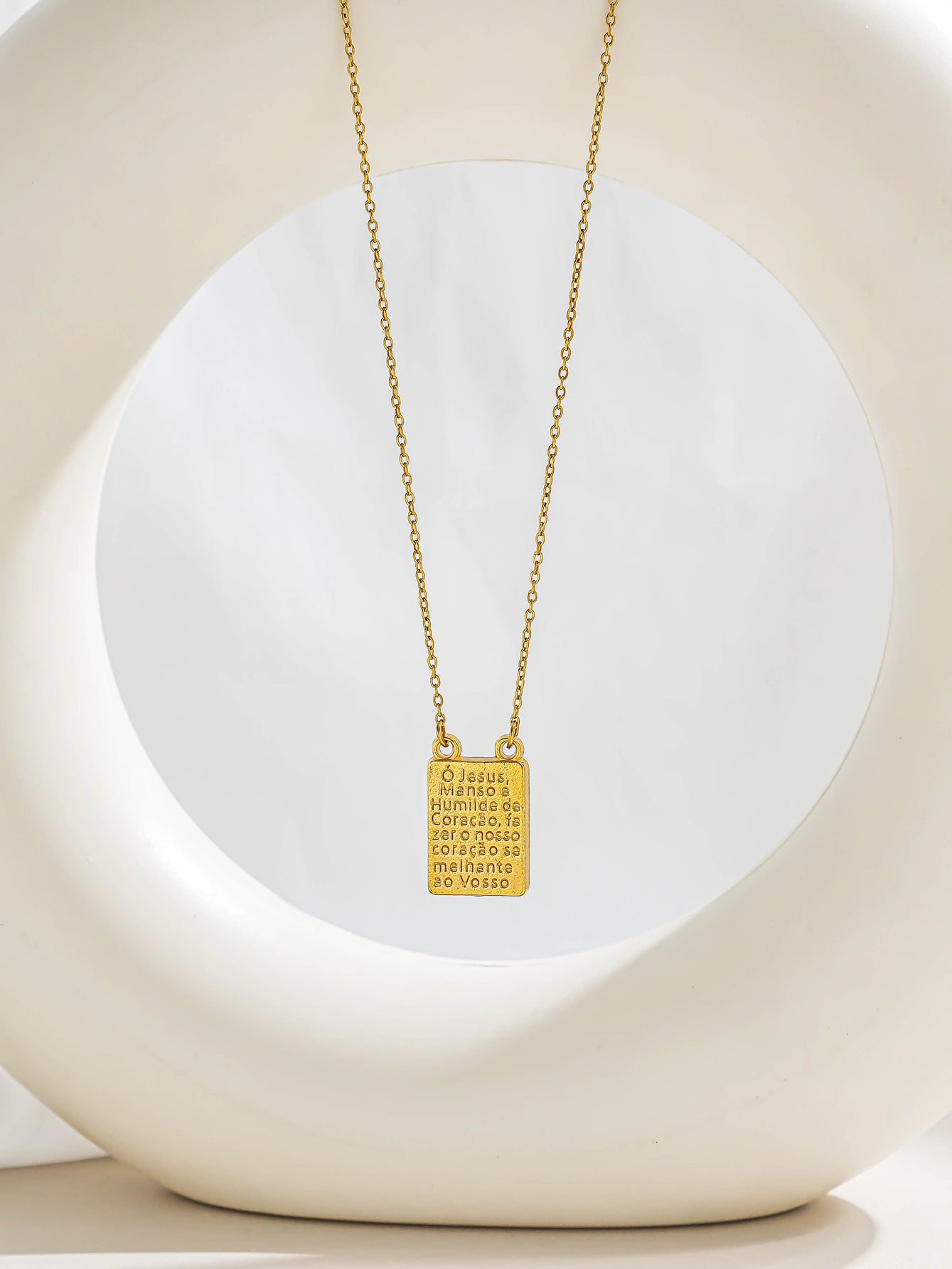 Three-dimensional Starfish Necklace For Women With 18K Real Gold Plated 304 Stainless Steel And PVD Coated Cable Chain