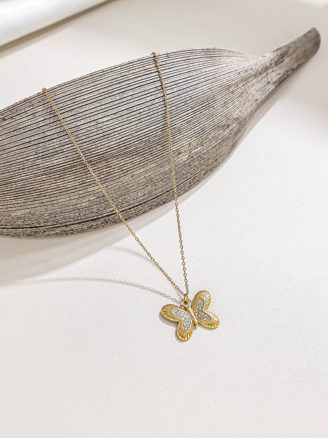Three-dimensional Starfish Necklace For Women With 18K Real Gold Plated 304 Stainless Steel And PVD Coated Cable Chain