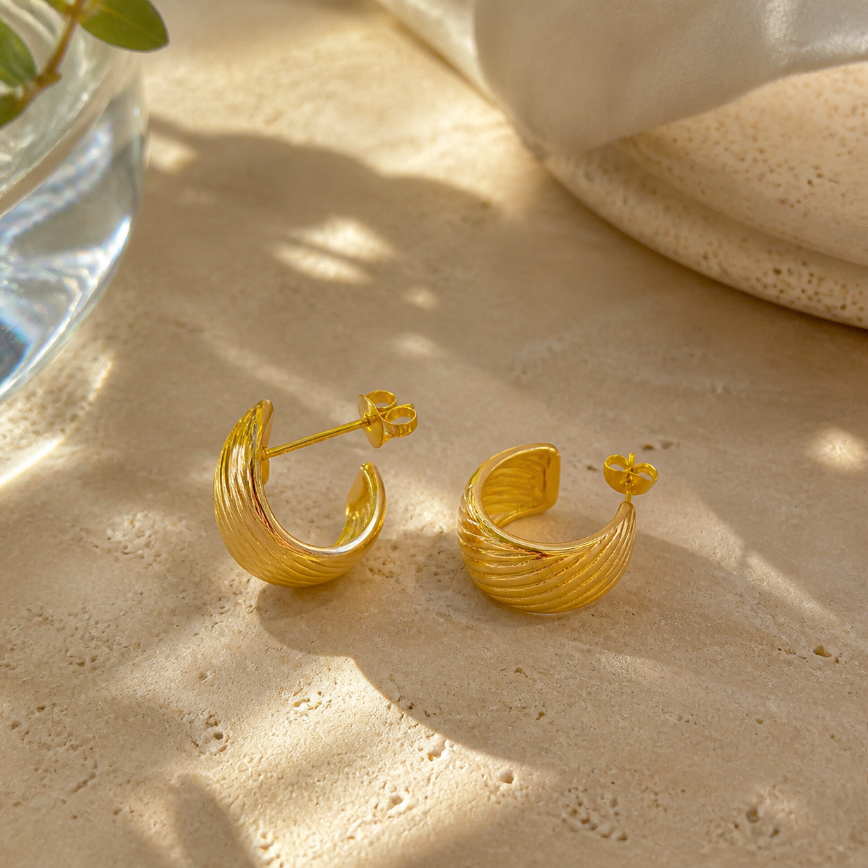 C Shape Earrings In 316 Stainless Steel With Electroplated 18K Real Gold Plating, Unisex Surgical Steel Jewelry