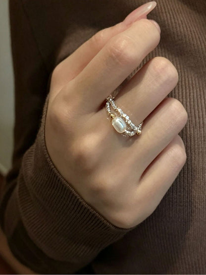 Color Block Simple Style Women’s Ring In 925 Sterling Silver With Freshwater Pearl, Electroplated Two Tone Finish