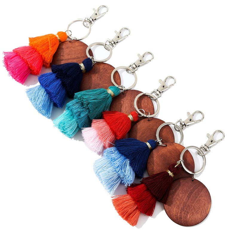 Christmas Tassel Key Chain In Wood Material, Festive Holiday Accessory