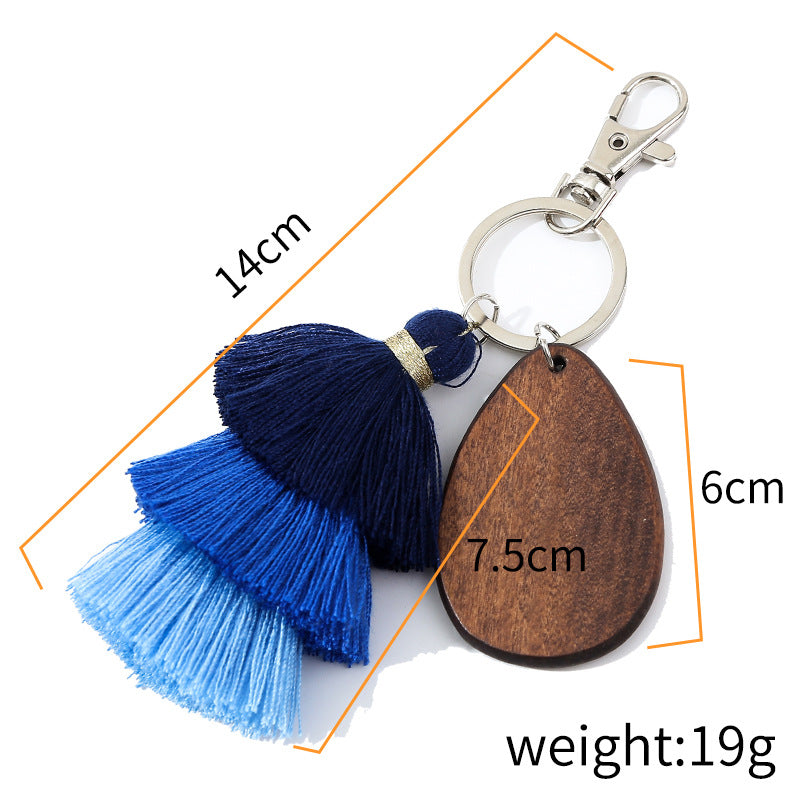 Christmas Tassel Key Chain In Wood Material, Festive Holiday Accessory