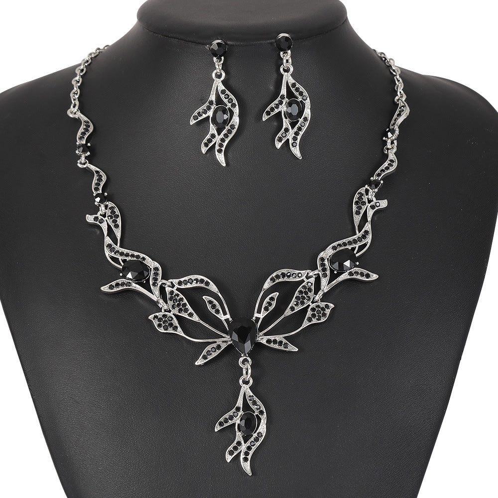 Women’s Jewelry Set Featuring Plant Pattern With Electroplated Alloy And Rhinestones, Cable Chain Included
