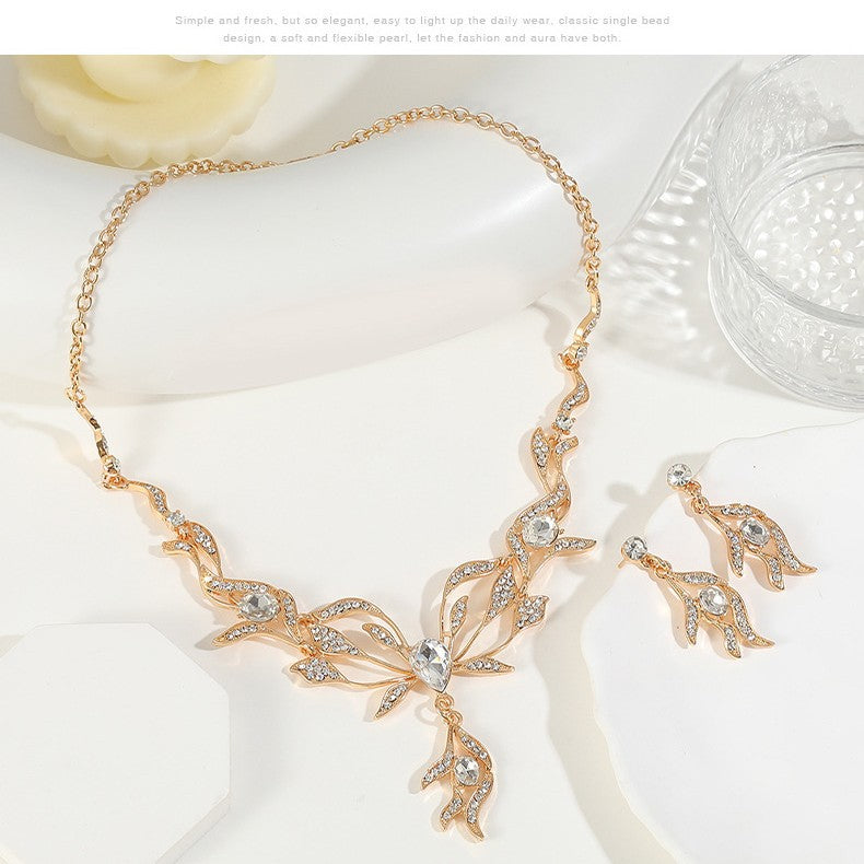 Women’s Jewelry Set Featuring Plant Pattern With Electroplated Alloy And Rhinestones, Cable Chain Included