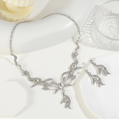 Women’s Jewelry Set Featuring Plant Pattern With Electroplated Alloy And Rhinestones, Cable Chain Included