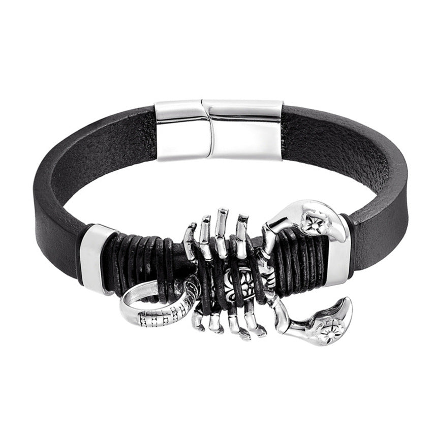 Retro Scorpion Men's Bracelet Featuring Leather Rope Braid For Stylish And Durable Wear