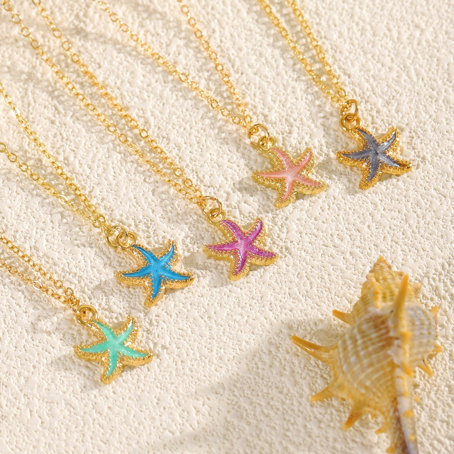 Marine Style Starfish Pendant Necklace For Women With Enamel Alloy Pendant In Colour