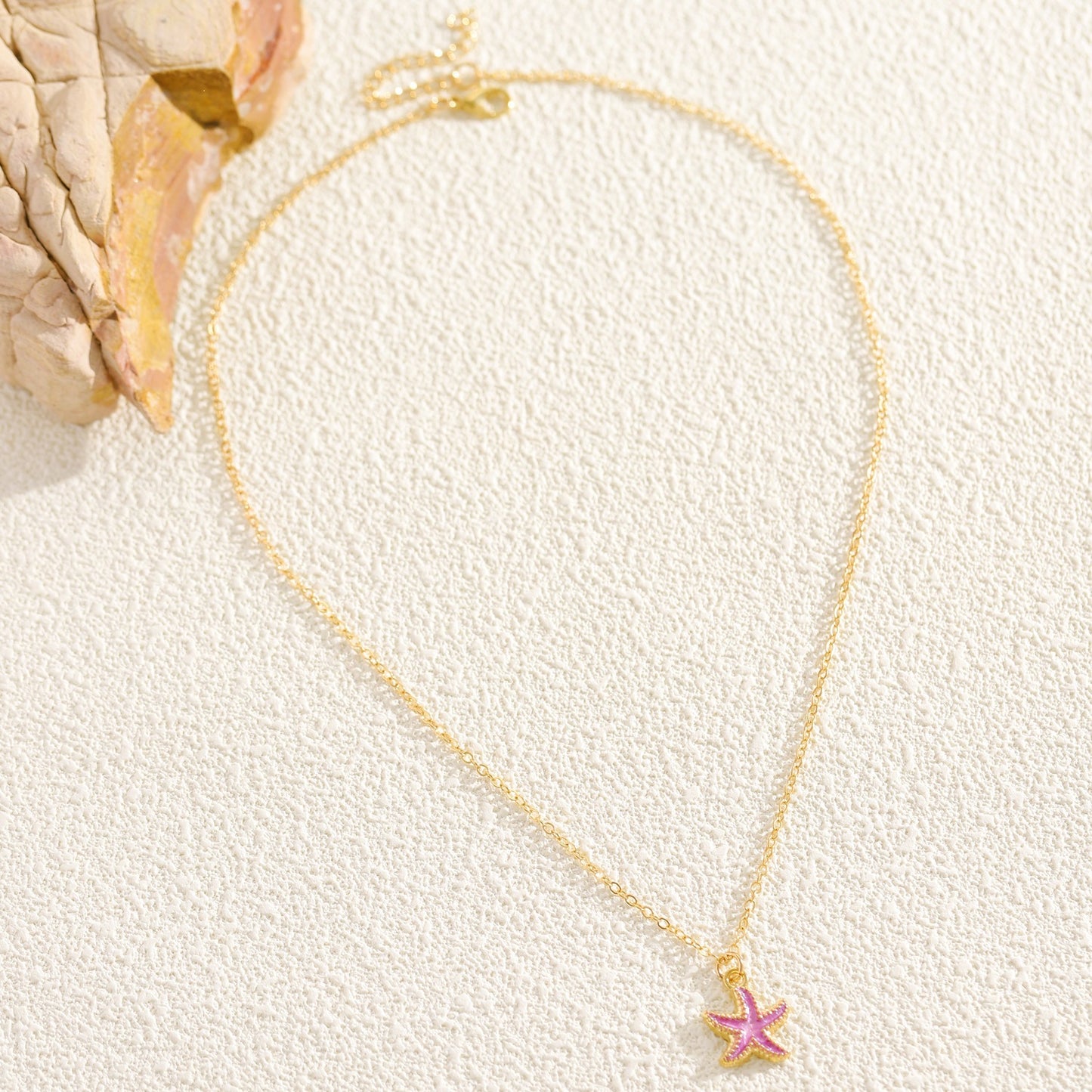 Marine Style Starfish Pendant Necklace For Women With Enamel Alloy Pendant In Colour