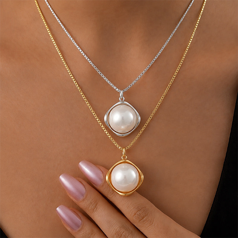 Irregular Waterproof Women's Necklace In 304 Stainless Steel With 18K Gold Plated PVD Coating And Artificial Pearl Slider Chain