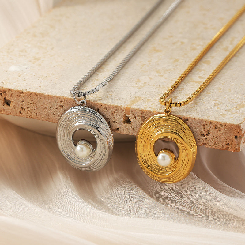 Irregular Waterproof Women's Necklace In 304 Stainless Steel With 18K Gold Plated PVD Coating And Artificial Pearl Slider Chain