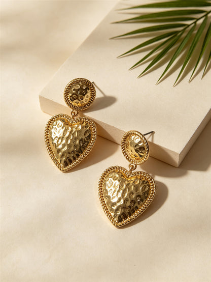 Retro Asymmetrical Heart Shape Earrings For Women In Golden Plated Iron
