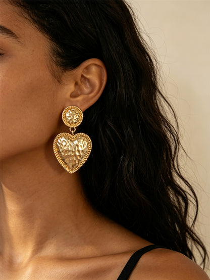 Retro Asymmetrical Heart Shape Earrings For Women In Golden Plated Iron