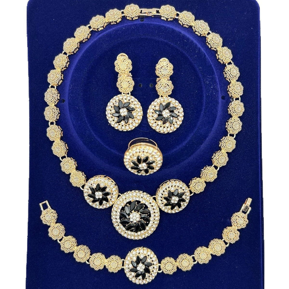 Luxurious Women’s Jewelry Set Featuring Plant Pattern With Electroplated Alloy And Glass Inlay