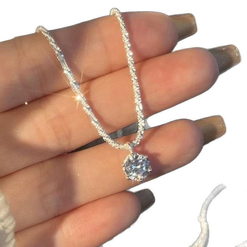 Simple Style Star Necklace For Women With Electroplated Alloy Pendant Featuring Rhinestones