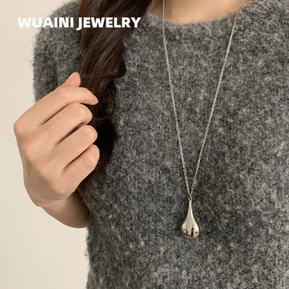 Water Droplets Sweater Chain Necklace For Women In Gold Featuring Titanium Steel Pendant And Cable Chain