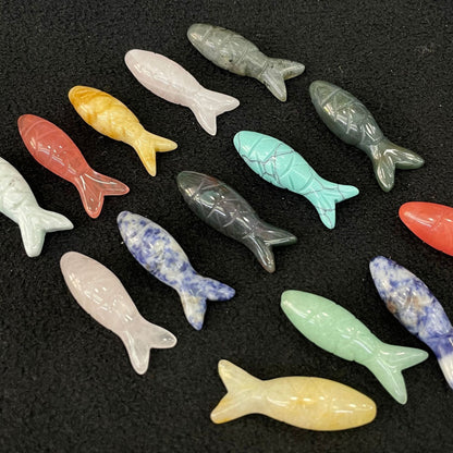 Natural Rose Quartz Fish Pendant Featuring Carving Craftsmanship, 1 Piece In Baroque Style