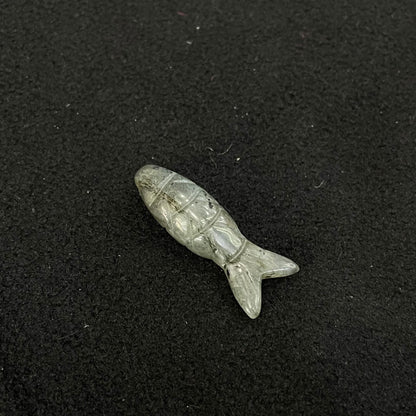Natural Rose Quartz Fish Pendant Featuring Carving Craftsmanship, 1 Piece In Baroque Style
