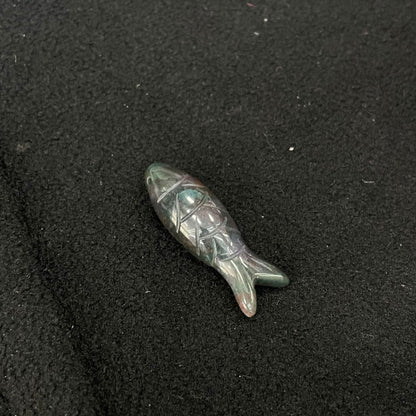 Natural Rose Quartz Fish Pendant Featuring Carving Craftsmanship, 1 Piece In Baroque Style