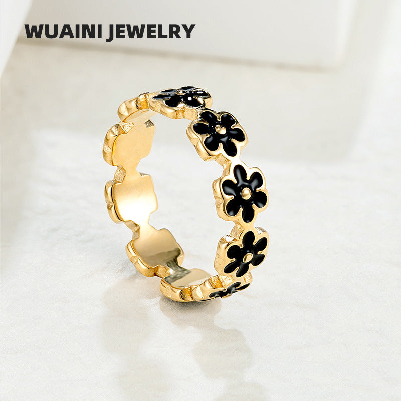 Women’s Flowers Enamel Rings In Titanium Steel With 18K Real Gold Plated Electroplated Finish