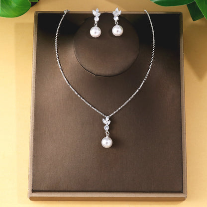 Luxurious Women’s Jewelry Set Featuring Leaf Pattern With Electroplated Zircon Material And Zircon Inlay