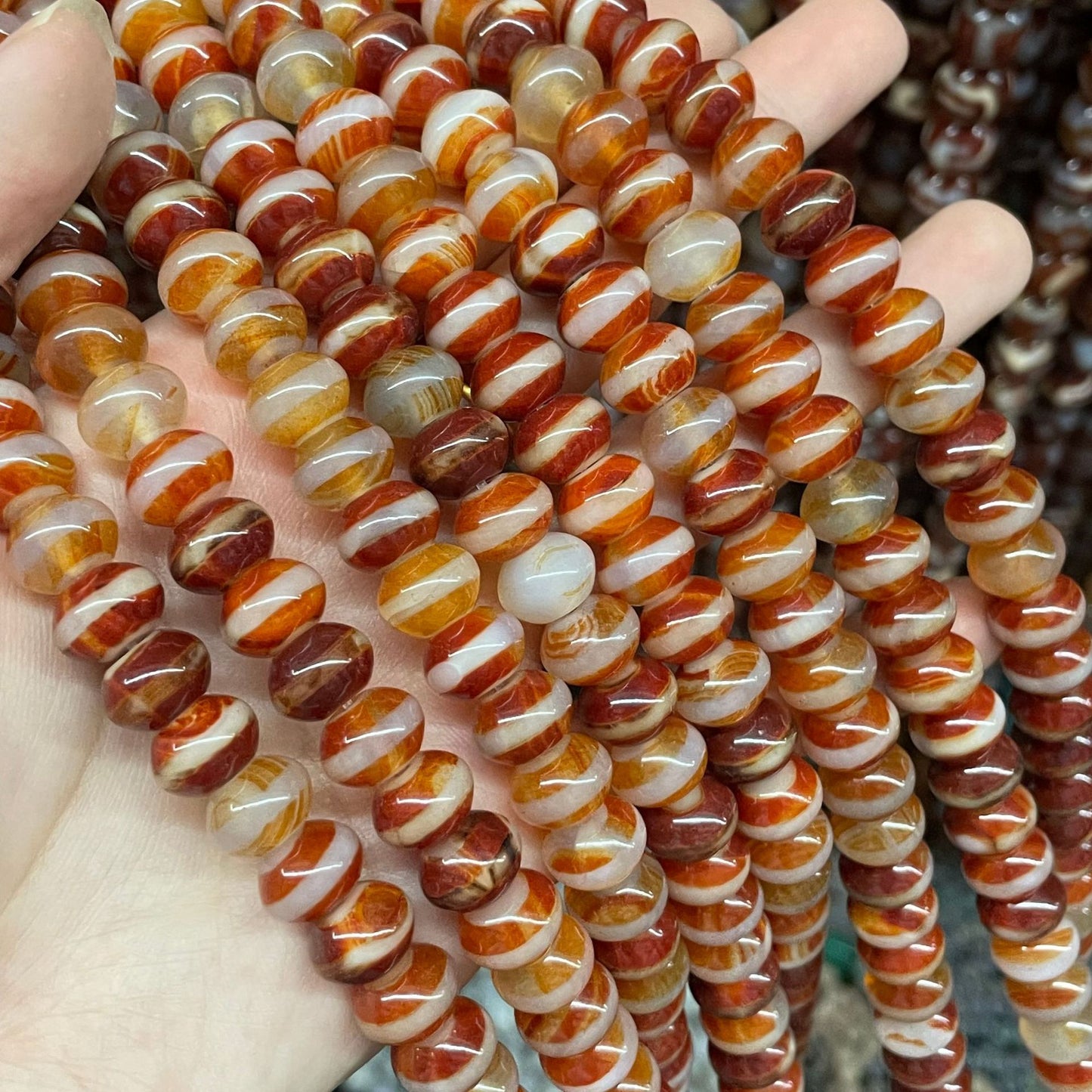 Smooth Agate Beads For Jewelry Making Featuring Polished Finish