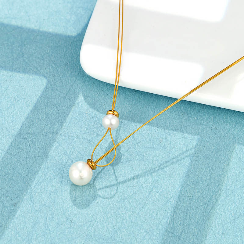 Simple Style Gold Necklace For Women With Titanium Steel Chain, Electroplated With 18K Real Gold Plated Finish