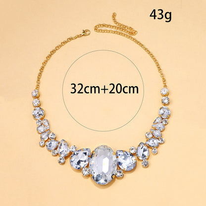 Exaggerated Women’s Necklace Featuring Alloy Pendant With Rhinestones And Artificial Gemstones, Electroplated Finish
