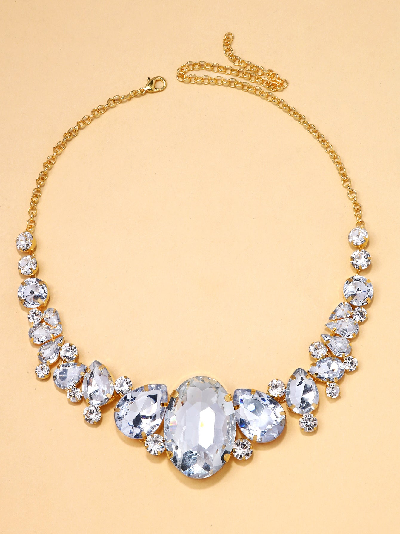 Exaggerated Women’s Necklace Featuring Alloy Pendant With Rhinestones And Artificial Gemstones, Electroplated Finish