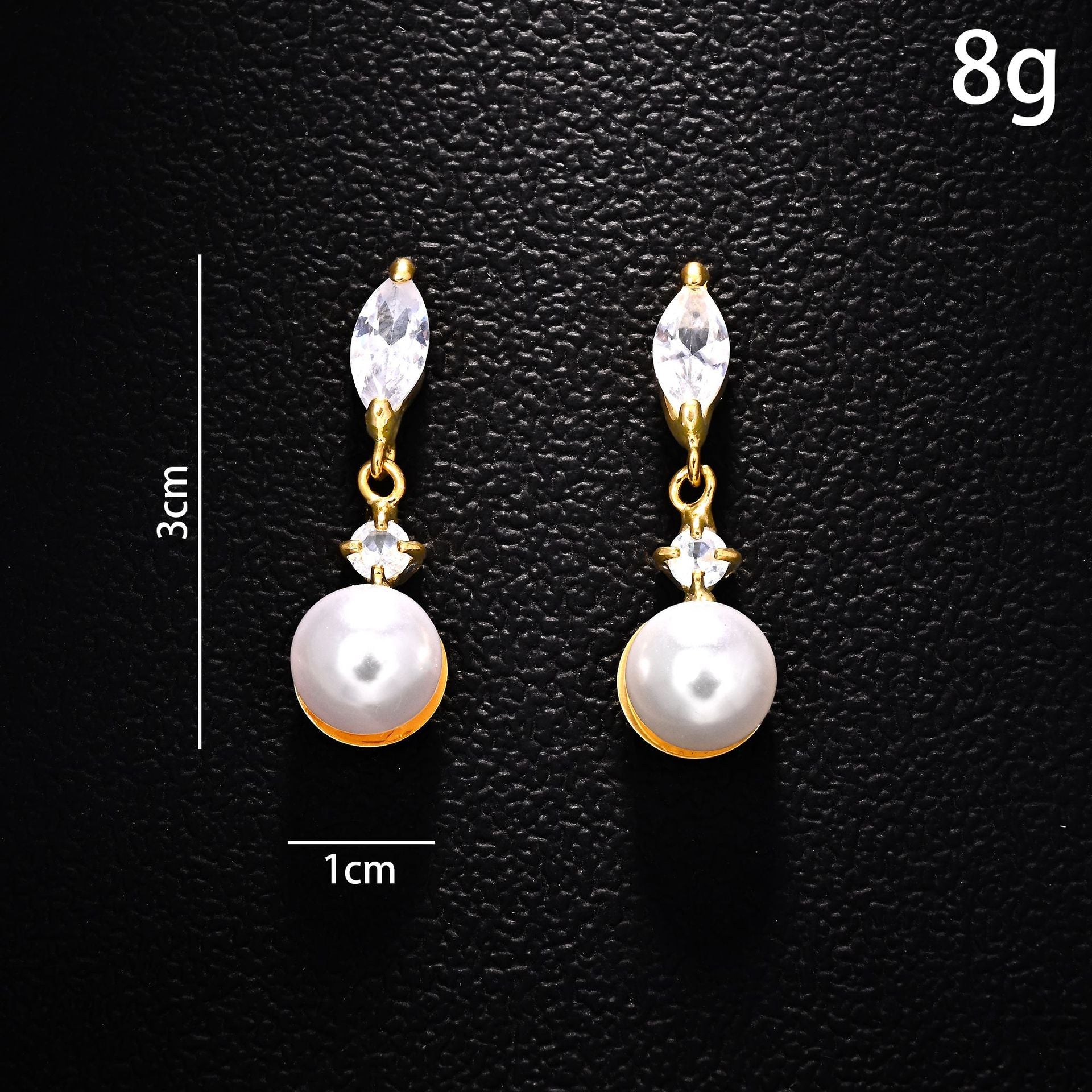Basic Leaf Stud Earrings For Women In Silver With Bezel Setting And Zircon Inlay, Crafted From Copper