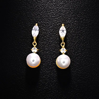Basic Leaf Stud Earrings For Women In Silver With Bezel Setting And Zircon Inlay, Crafted From Copper