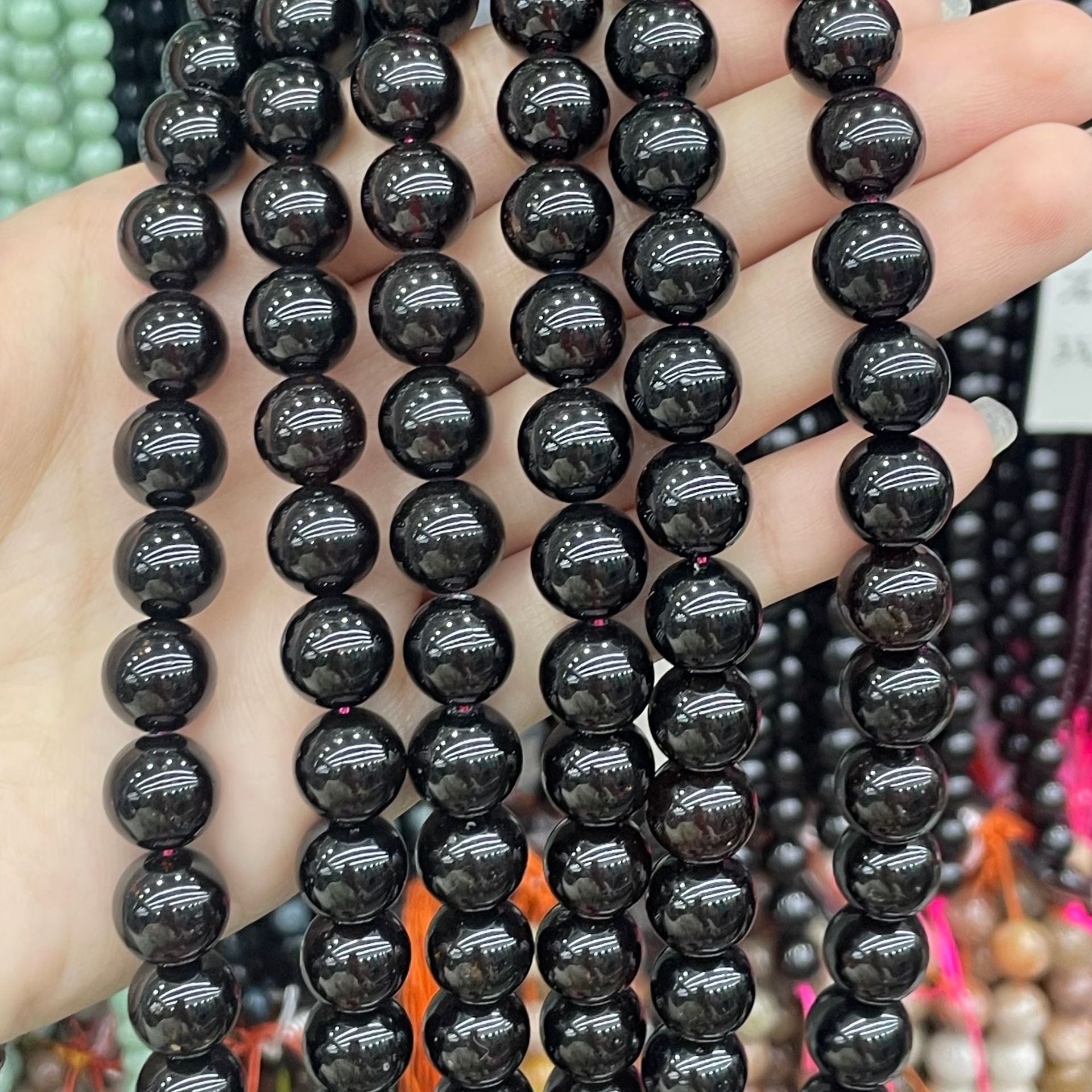 Polished Garnet Beads For Jewelry Making, Diameter 10mm, Featuring Baroque Style