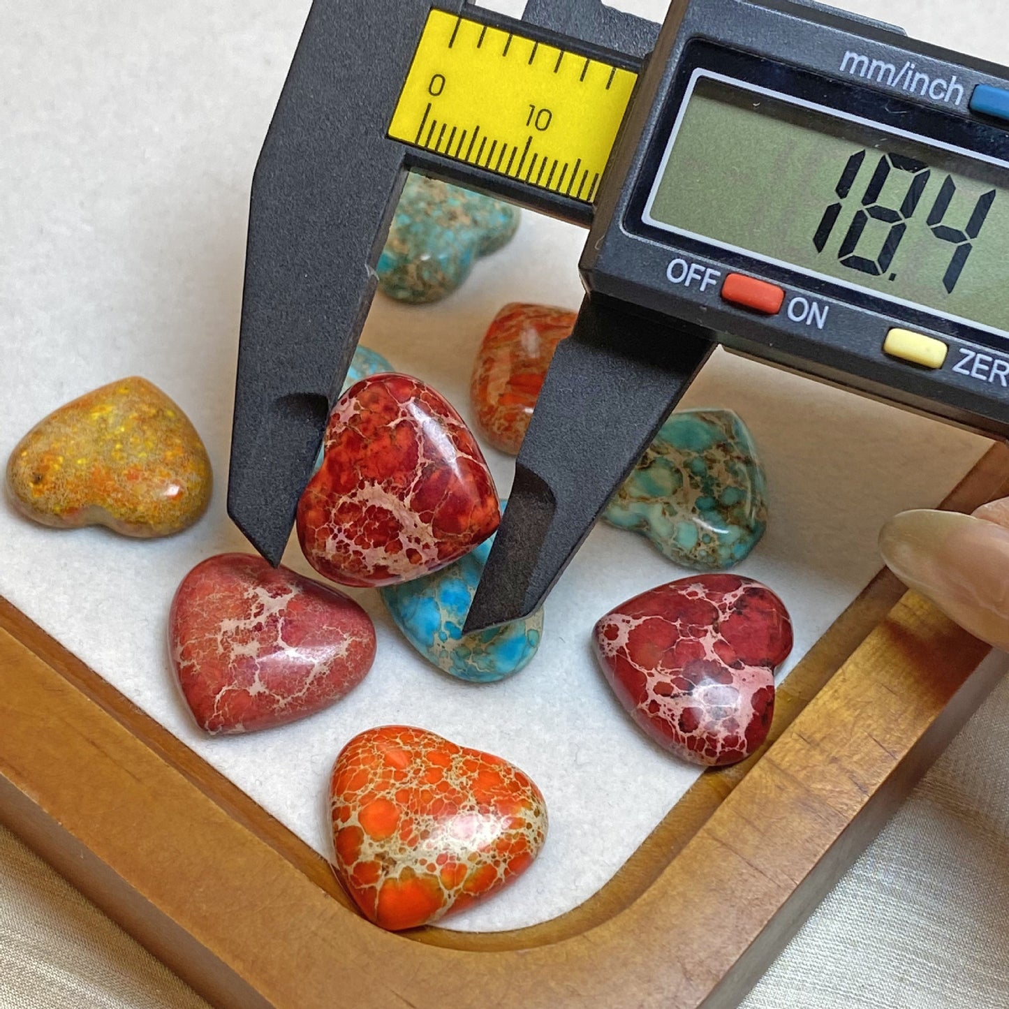 Heart Shape Natural Stone Beads Featuring Inlay Craftsmanship, Available In Natural Colour For Jewelry Making