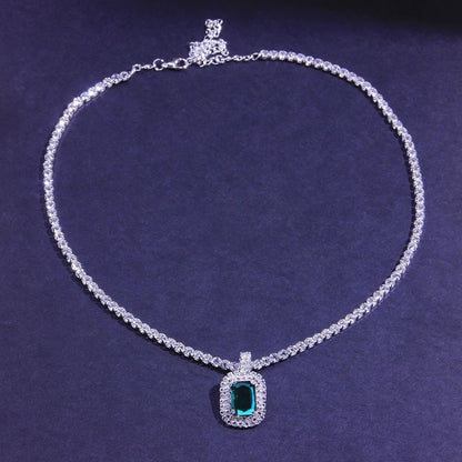 Simple Style Insect Tassel Pendant Necklace For Women With Green Rhinestones And Box Chain